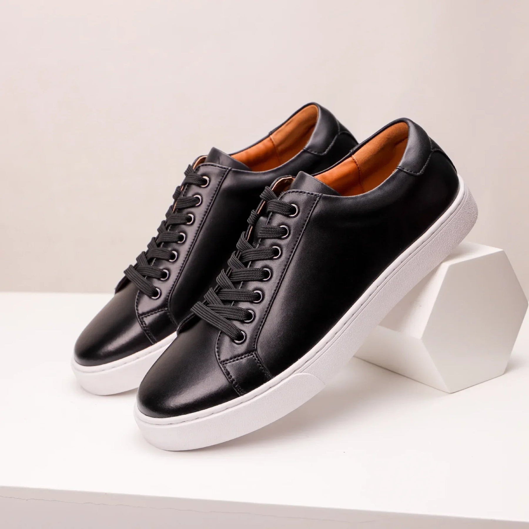 Baskets en cuir véritable