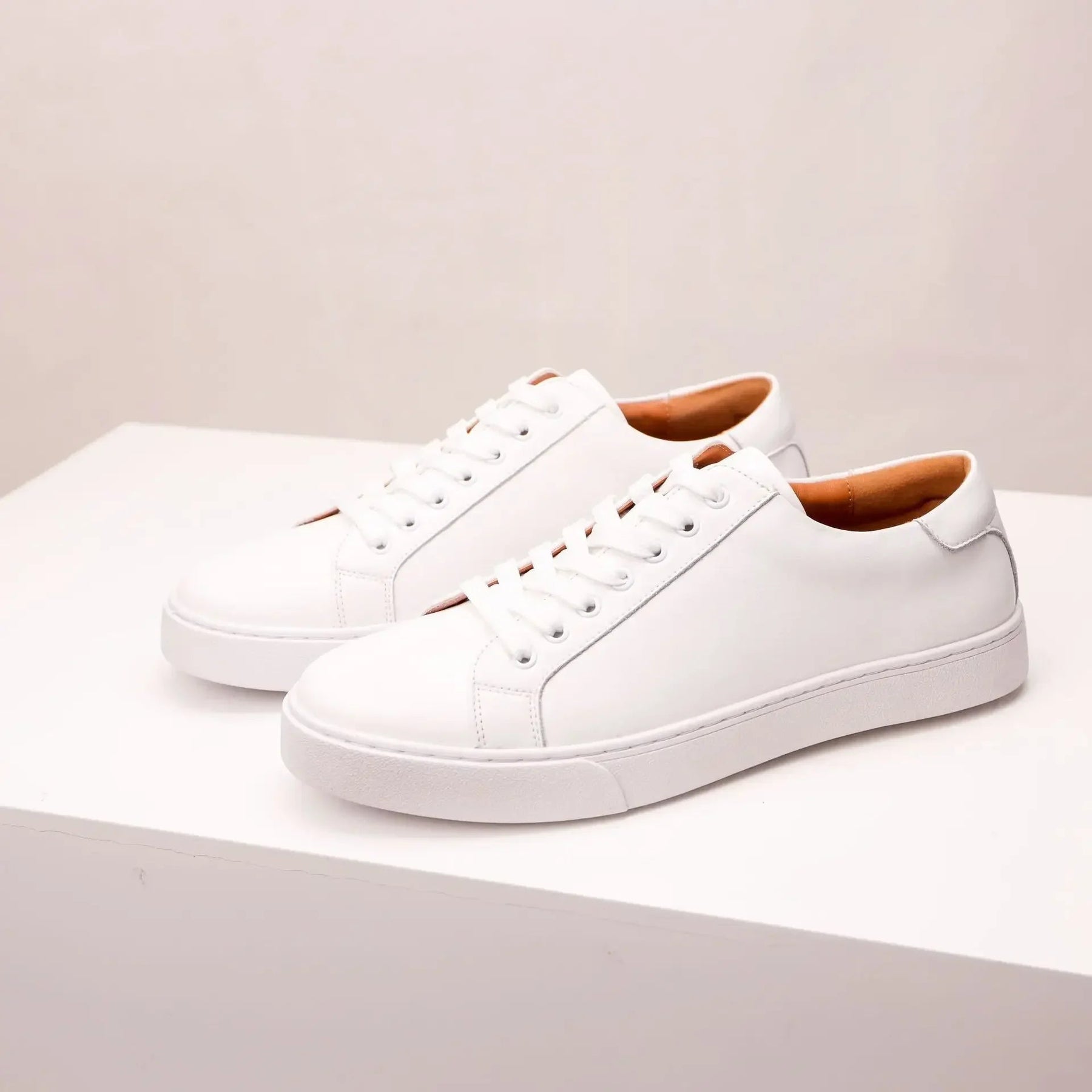 Baskets en cuir véritable