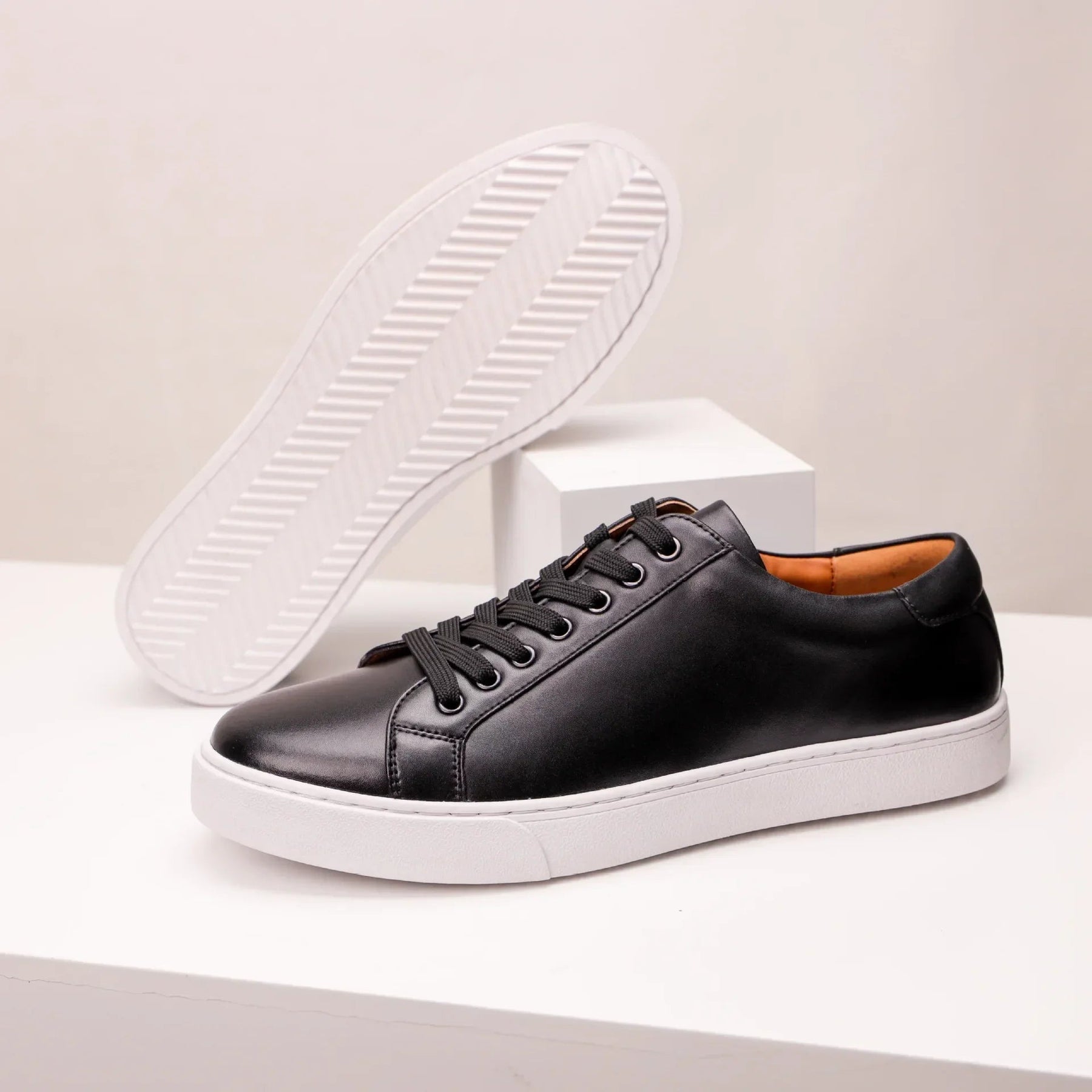 Baskets en cuir véritable